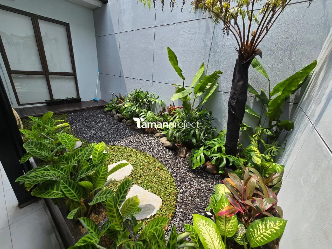 Proyek Taman Kering Tropical di Caspia BSD Pak Doni
