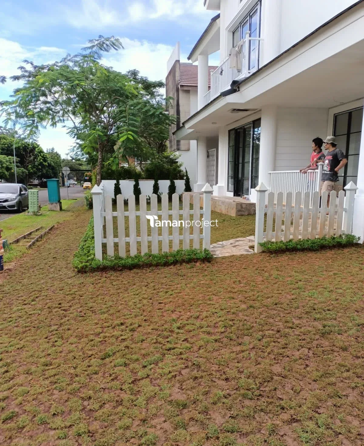 Proyek Pemasangan Rumput Jepang di BSD